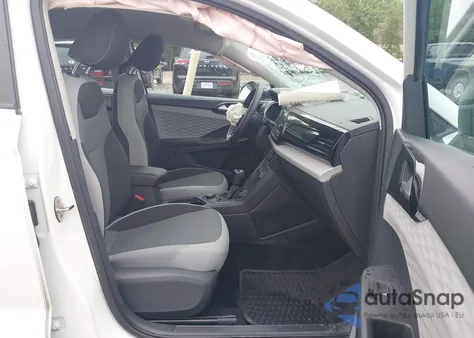 2022 Volkswagen Taos 1.5T S z USA, uszkodzony, nr VIN 3VVAX7B22NM096324